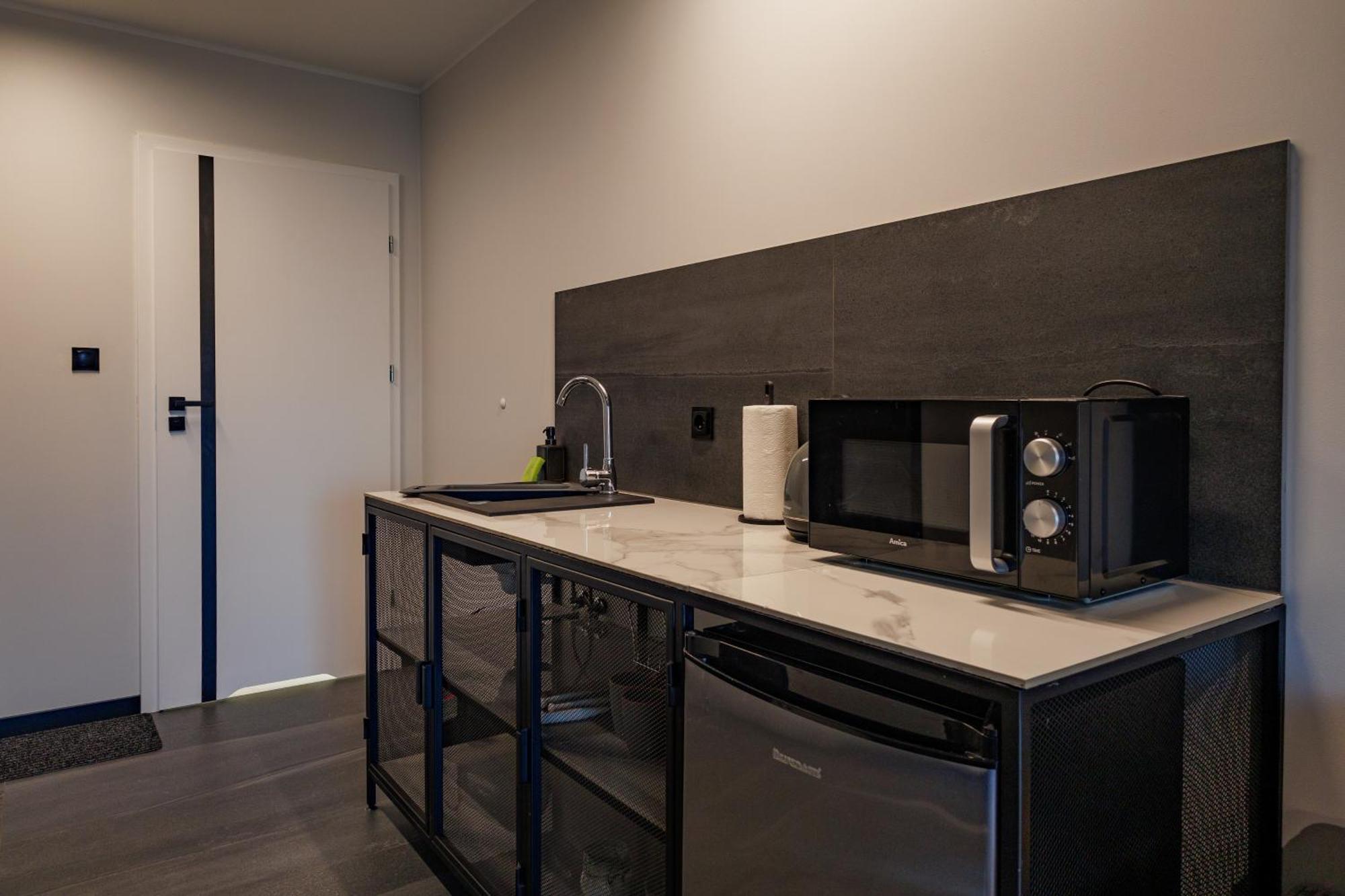 Motlawa Riverside Apartments - Boutique Stay In Gdansk Exterior photo